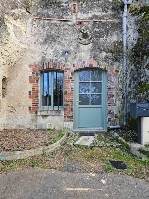 Charmante Maison Troglodyte Loire Valley Рошекорбон Экстерьер фото
